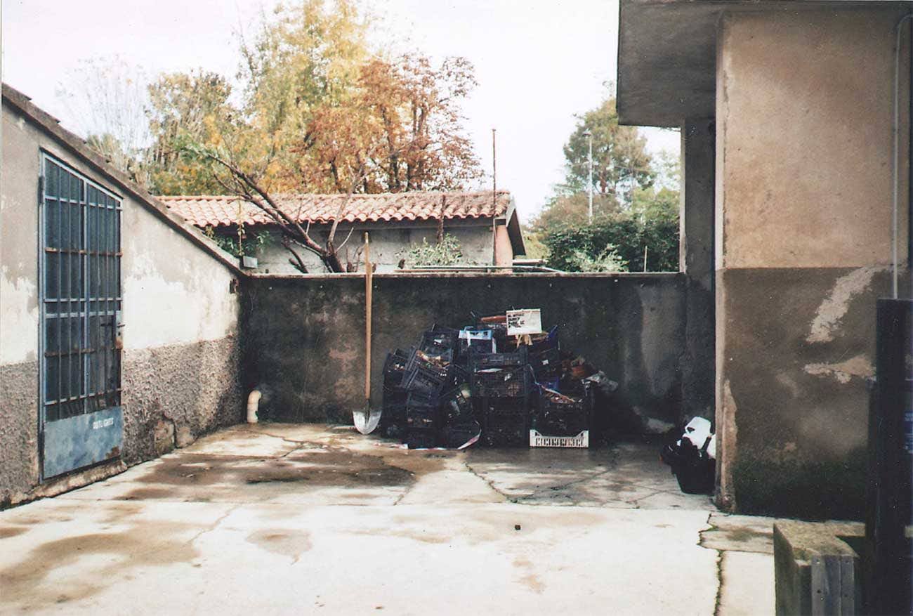 Area zona Ponte Lambro prima della bonifica