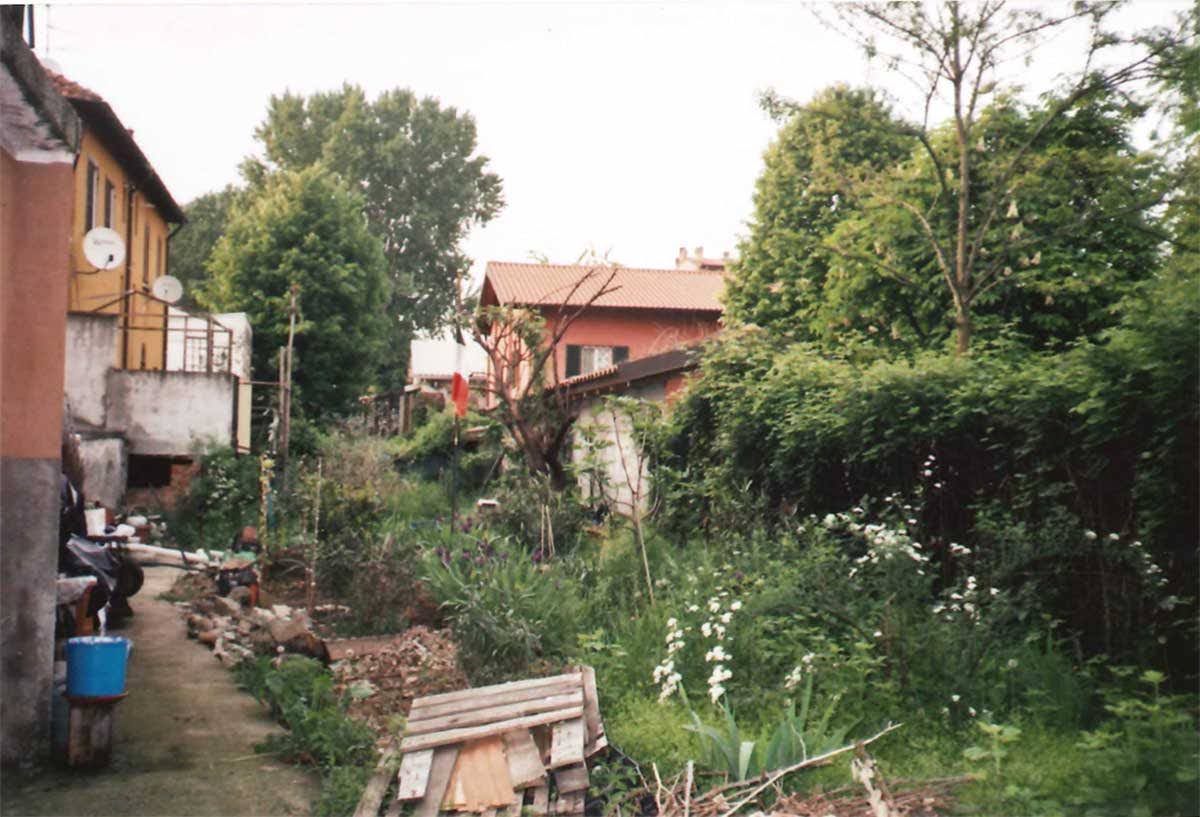 Area zona Ponte Lambro prima della bonifica